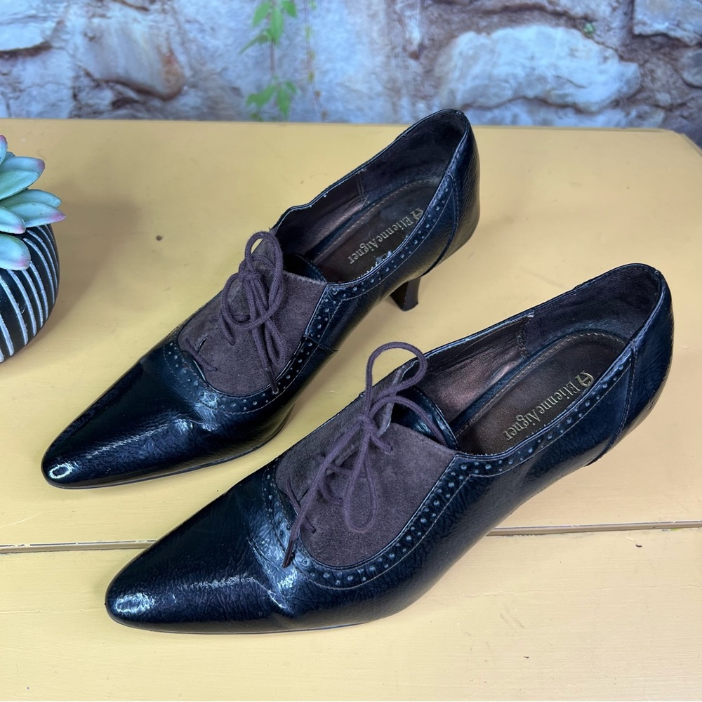 VINTAGE ETIENNE AIGNER Brown Suede & Patent Leather Spectator Oxford Heels, 8 - Picture 4 of 14